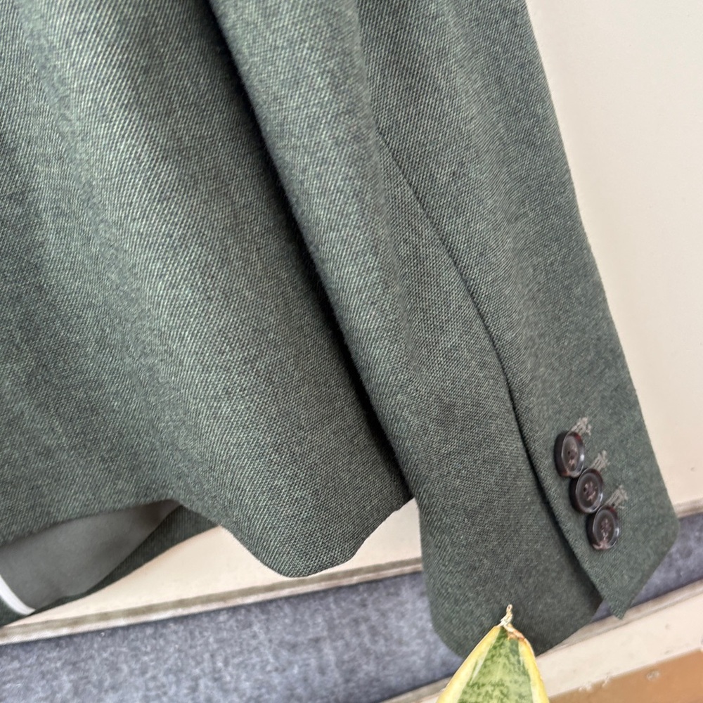 Banana Republic Women's Forest Green Blazer - Picture 5 of 10